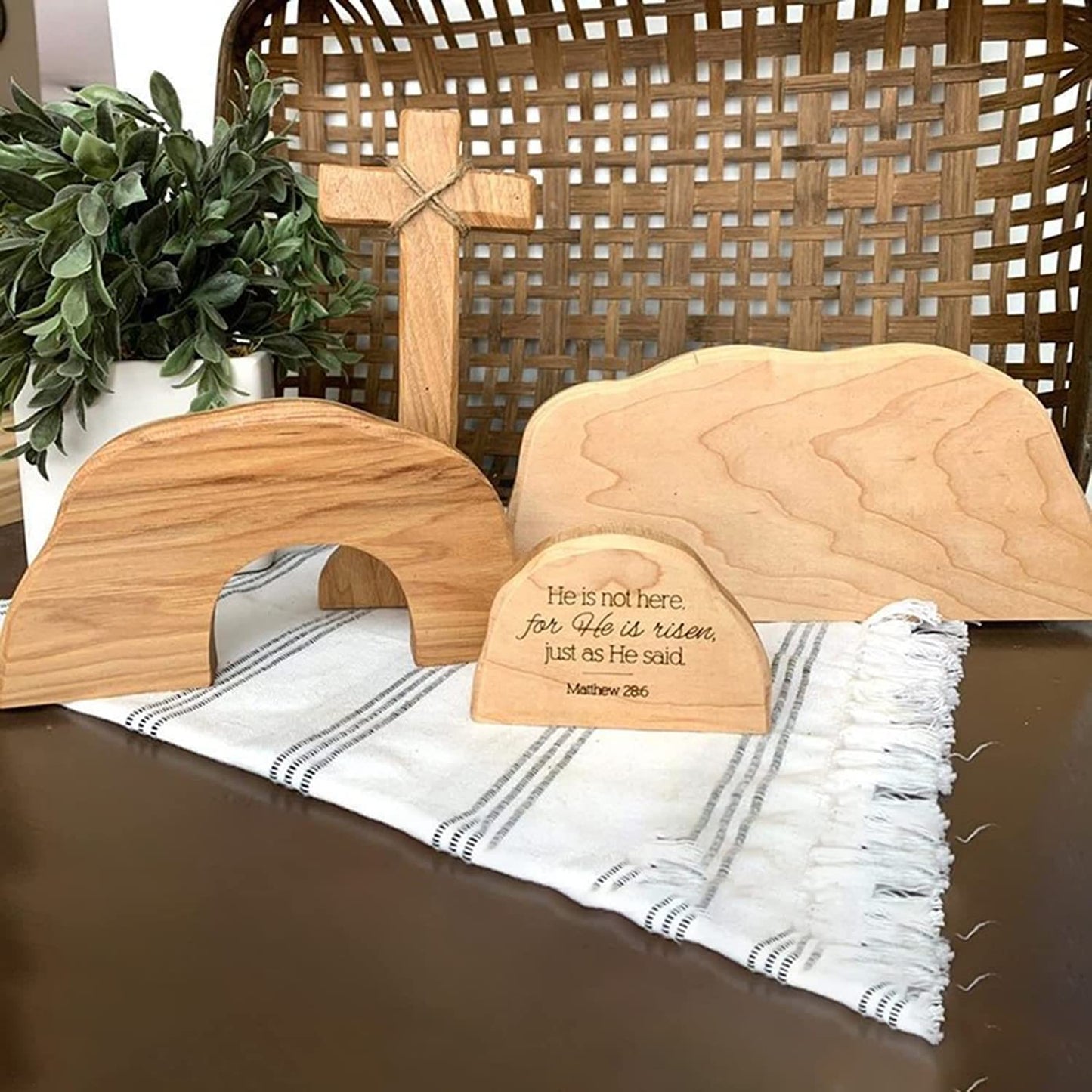Christianartworkshop Classic Style The Empty Tomb Resurrection Scene Desktop Decorations Ornament