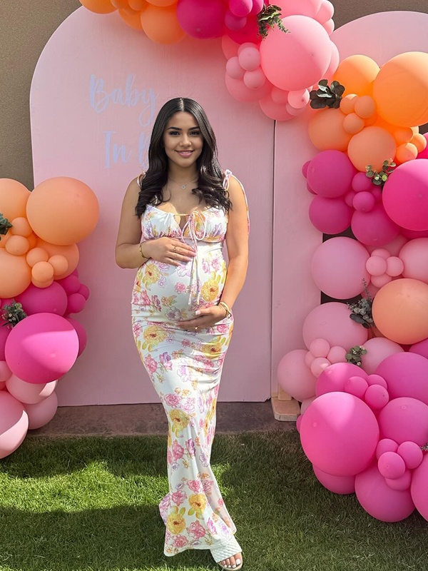 Yellow Crushed Flower Spaghetti Strap lace-up Ruched Banquet Party Baby Shower Maternity Photoshoot Maxi Dress