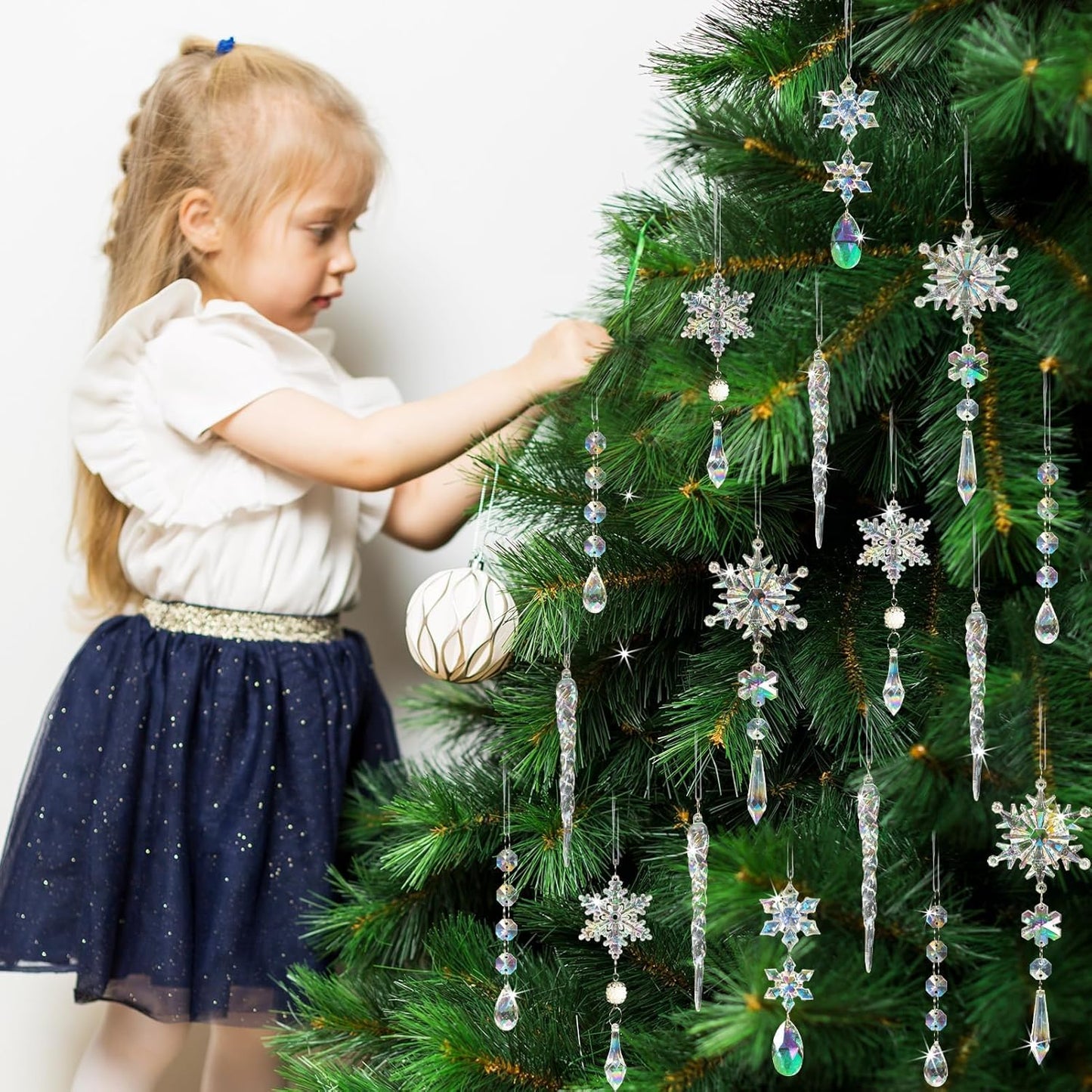18pcs Christmas Tree Decoration Crystal Ornaments - Hanging Acrylic Christmas Snowflake Icicle Drop Crystal Ornaments for Xmas Tree Winter New Year Party Supplies