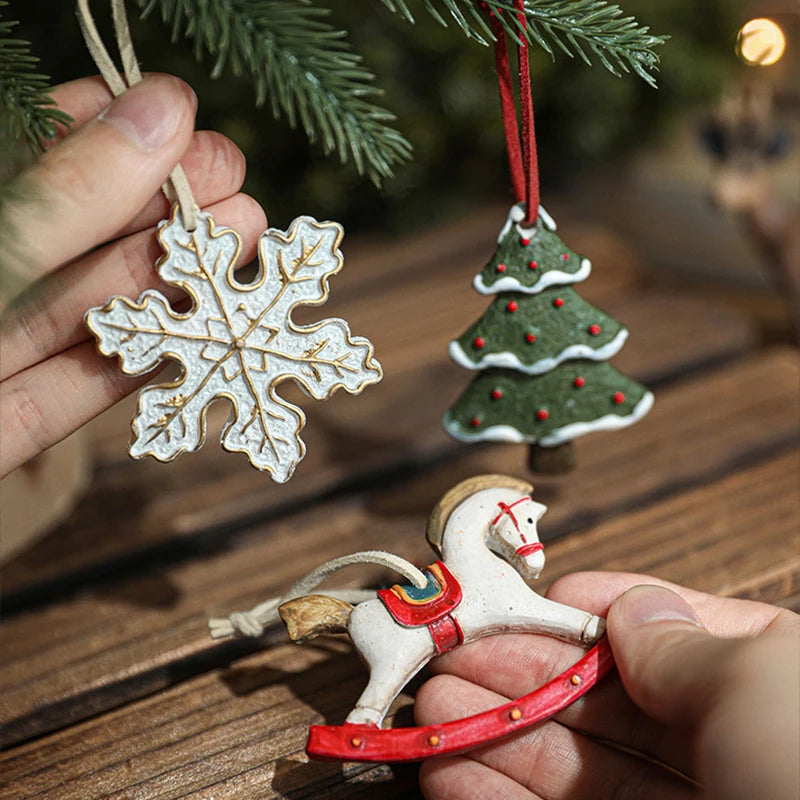 Christmas tree pendant: Resin Santa Claus & Snowman decoration for the Christmas tree