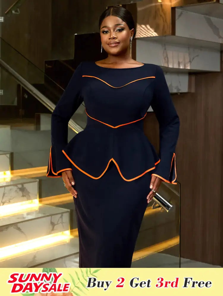 Round Neck Commuter Flare Long Sleeve Dress in Navy