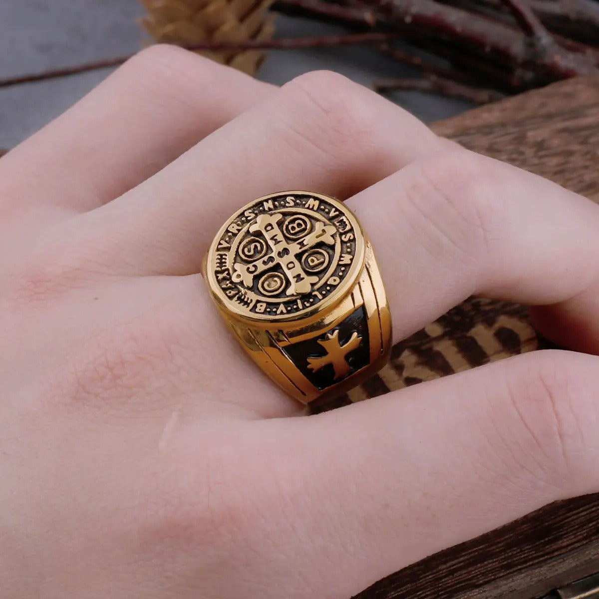 Christianartworkshop St. Benedict the Protector Ring