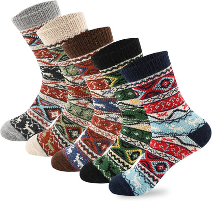 5Pairs Free Size Fuzzy Socks Soft Wool Crew Warm Socks for Women Winter Multicolor Christmas Womens Winter Socks Gift Box