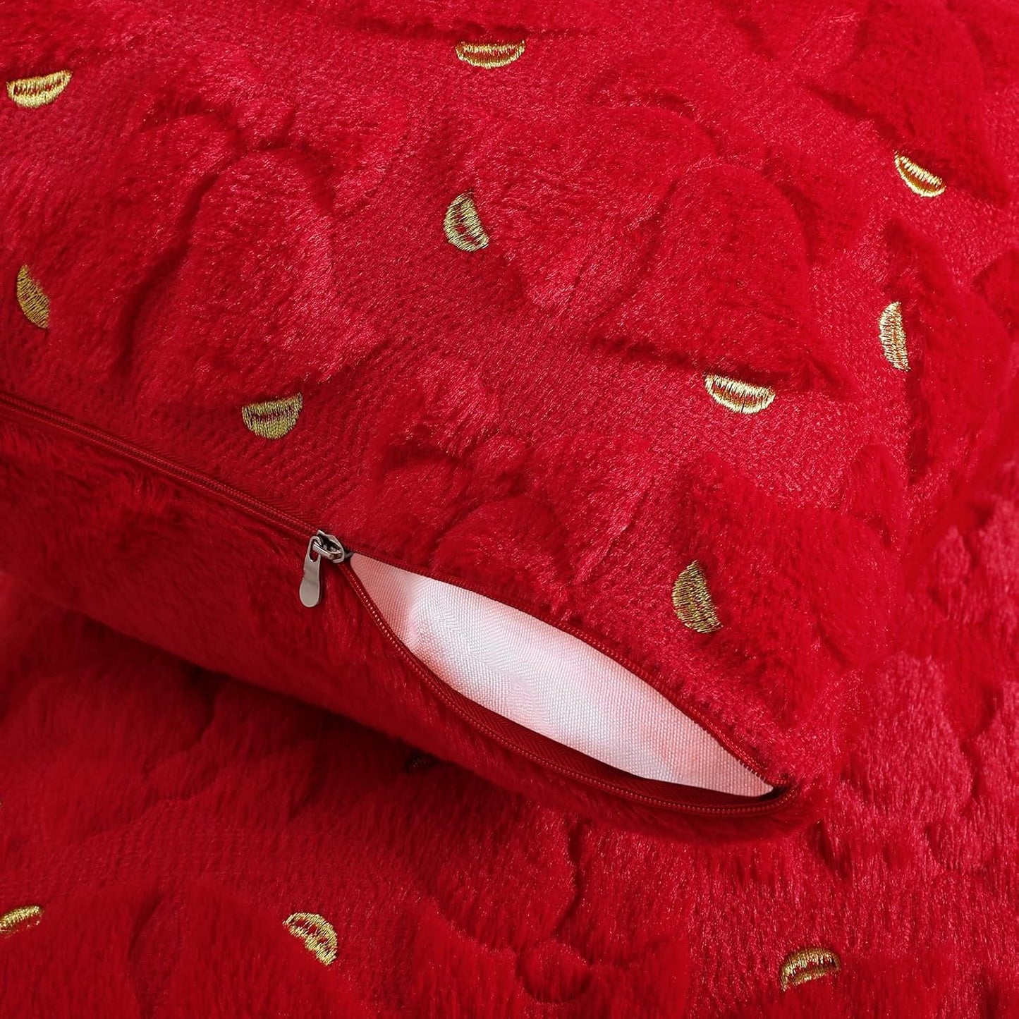 Christmas Throw Pillow Covers Xmas Winter Christmas Tree Faux Fur Cushion Covers, 3D Embroidered Pillow Cases