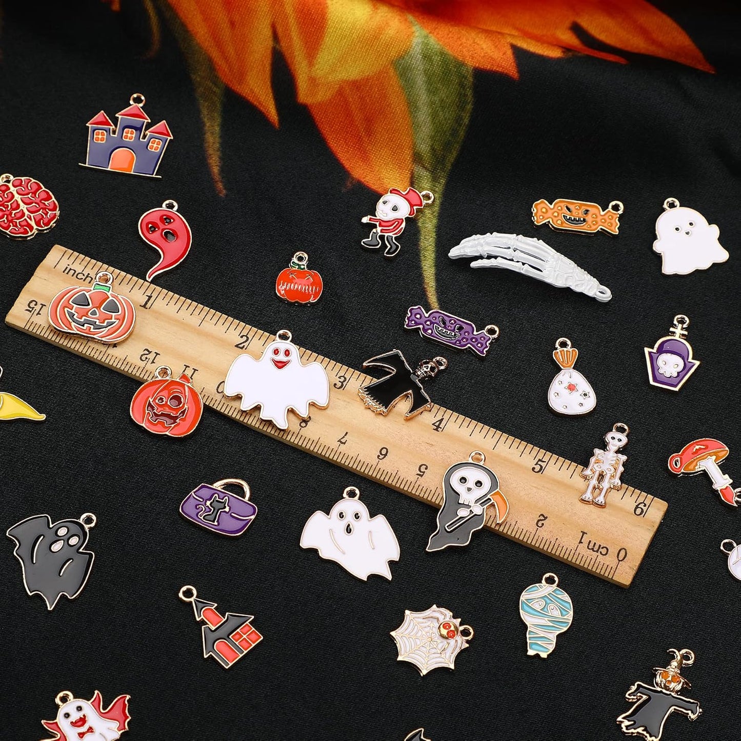 Christmas Charms Gold Enamel Jewelry Making Charms for Bracelet Necklace Earring