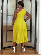 One Shoulder Light Green Pleated Dresses Midi