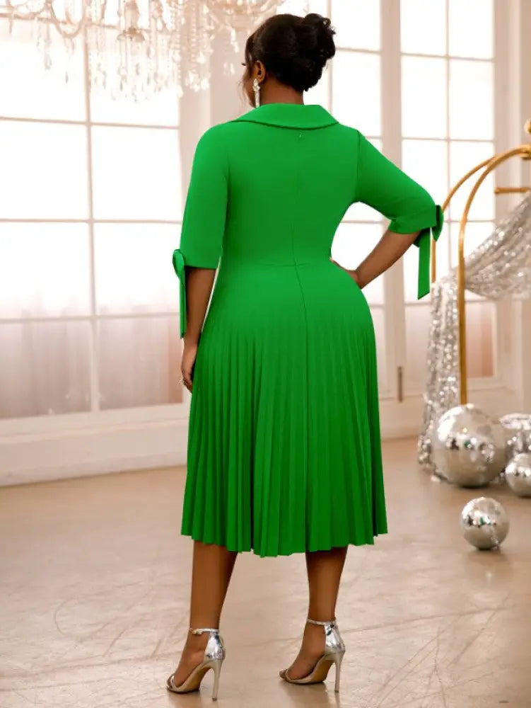 Green Pleated Dress Irregular Collar Half Sleeve with Bows