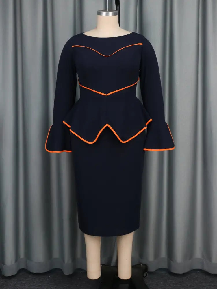 Round Neck Commuter Flare Long Sleeve Dress in Navy