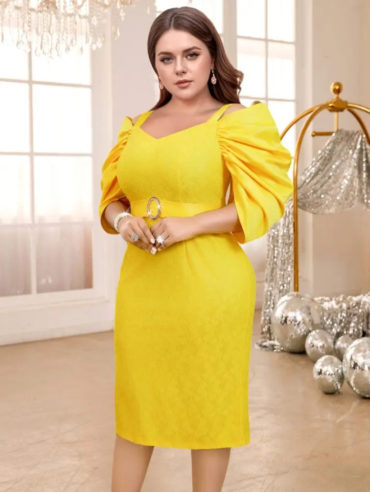 Yellow Cold Shoulder Lace Patchwork Folds Bodycon Dress