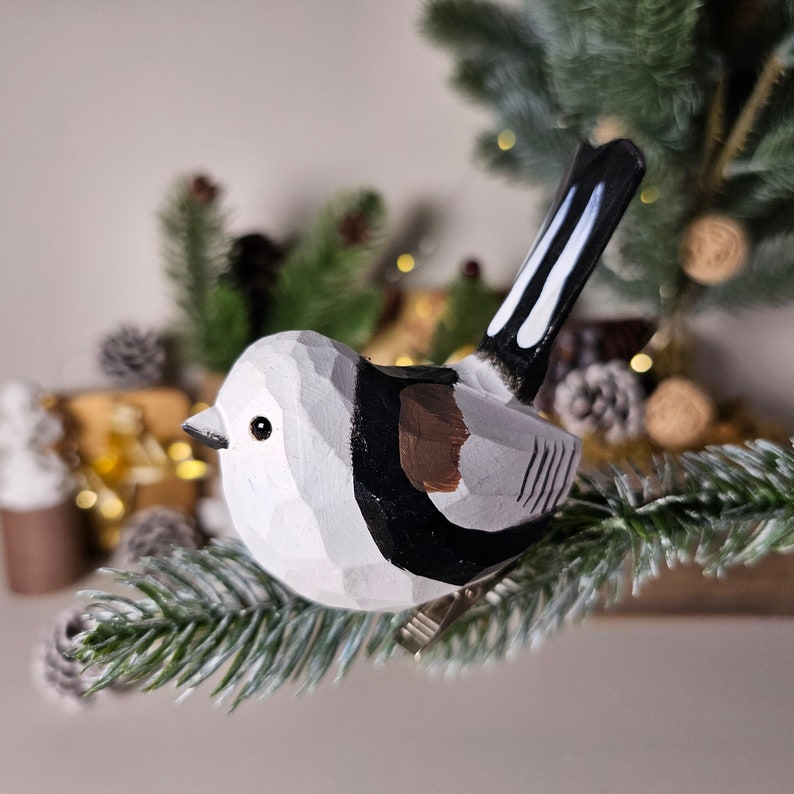 Exquisite Handcrafted Bird Ornaments for Christmas Tree - Clip-On, Colorful, and Unique Holiday Decor