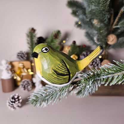 Handmade Clip-On Bird Ornaments: Colorful Christmas Tree Decorations