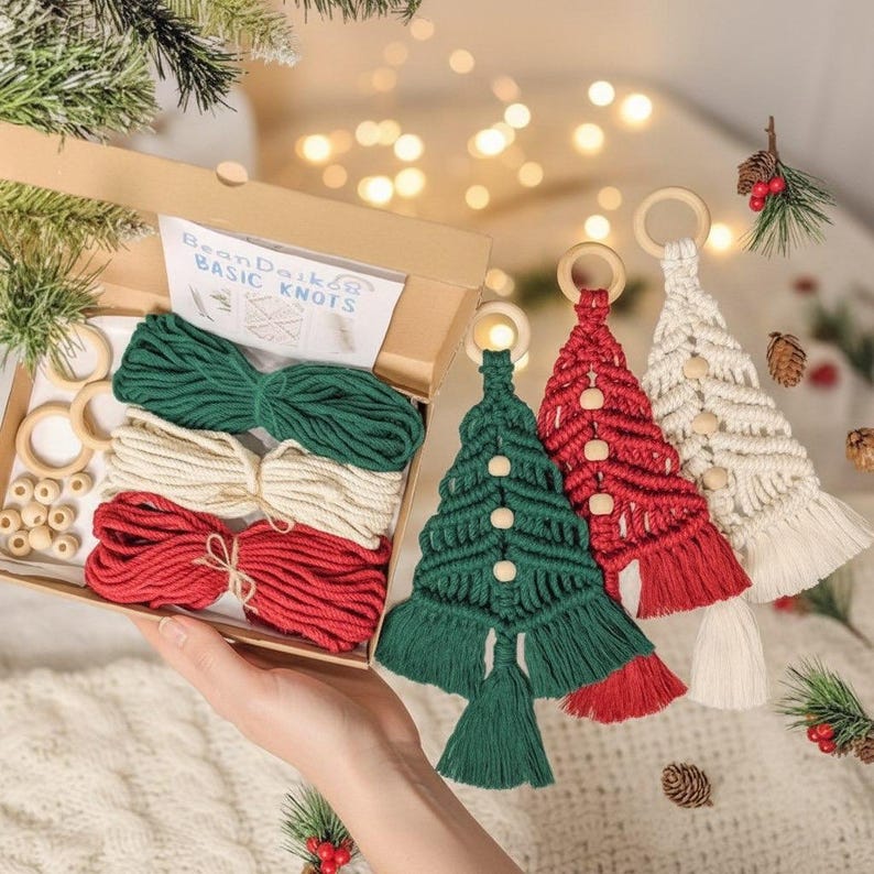 DIY Christmas Tree Macrame Kit – Cotton Rope Ornament | Boho Christmas Wall Hanging Decoration Supplies