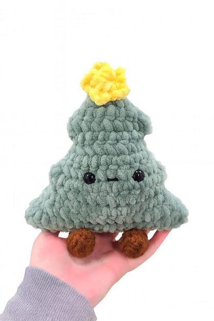 Handmade Crochet Christmas Tree Plush – Soft Holiday Gift Toy with Star – Cute Winter Decor